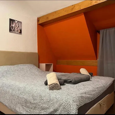 Lovely 2-Bedroom Condo In Pedestrian Zone Belgrad Dış mekan fotoğraf